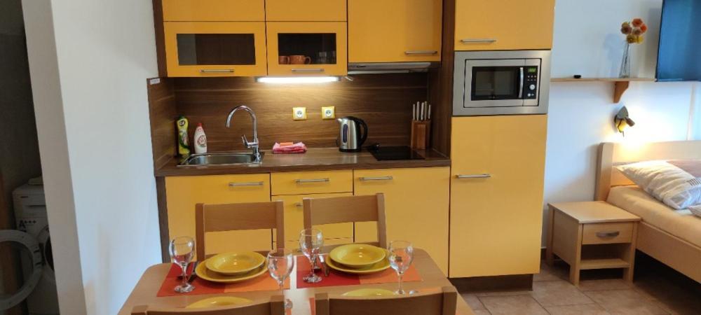 U Machacku - Lipno Apartman Lipno nad Vltavou Kültér fotó