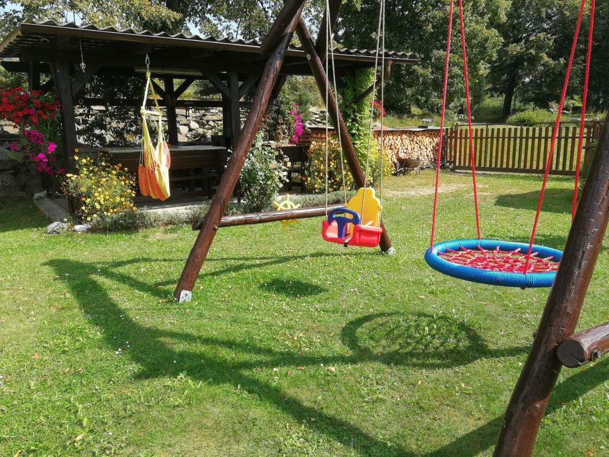 U Machacku - Lipno Apartman Lipno nad Vltavou Kültér fotó